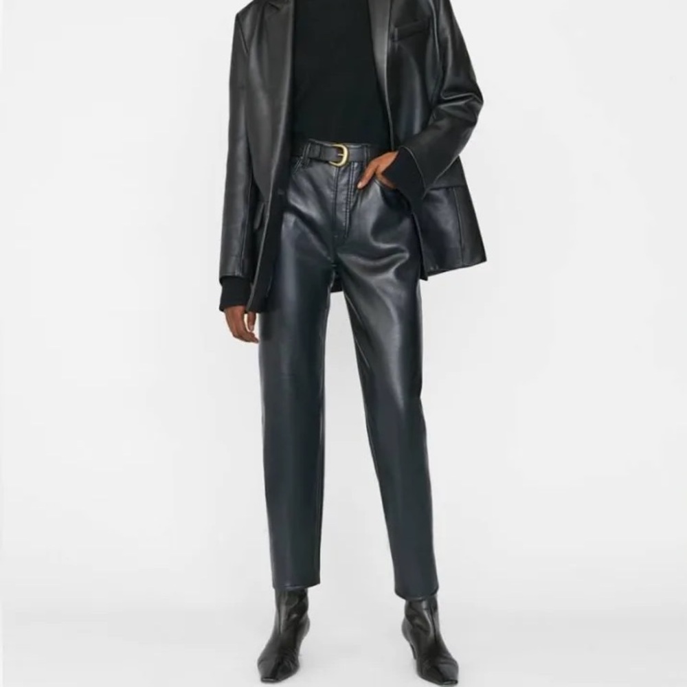 NWOT Frame Recycled Leather Le High
'N' Tight Straight Pants in Noir Size 24